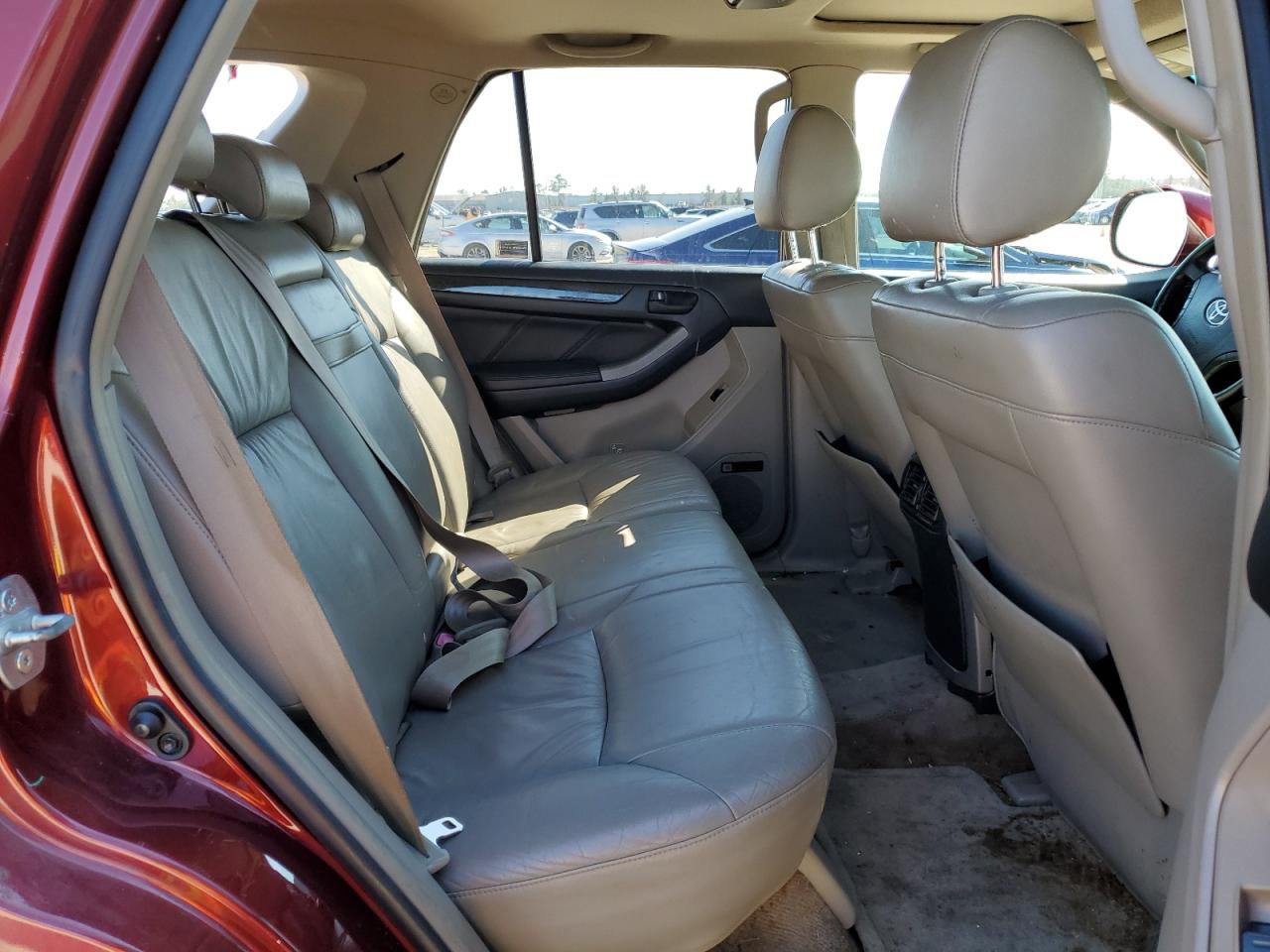 2005 Toyota 4Runner - Image 11