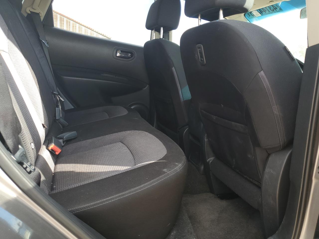 2012 Nissan Rogue - Image 11