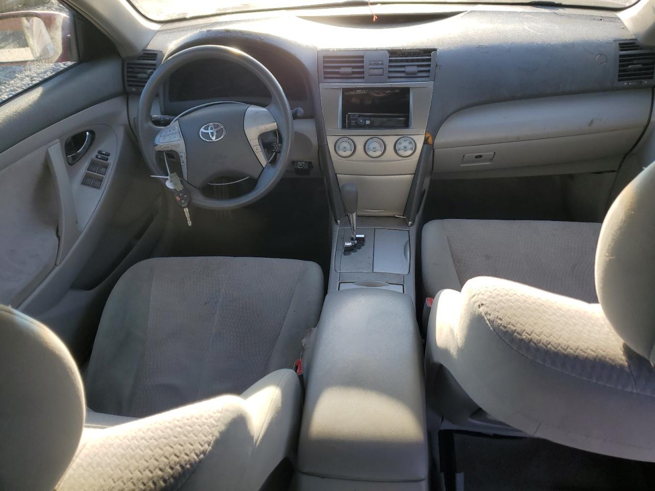 2010 Toyota Camry - Image 8