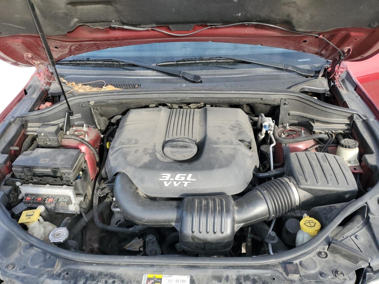 2013 Jeep Grand Cherokee - Image 12