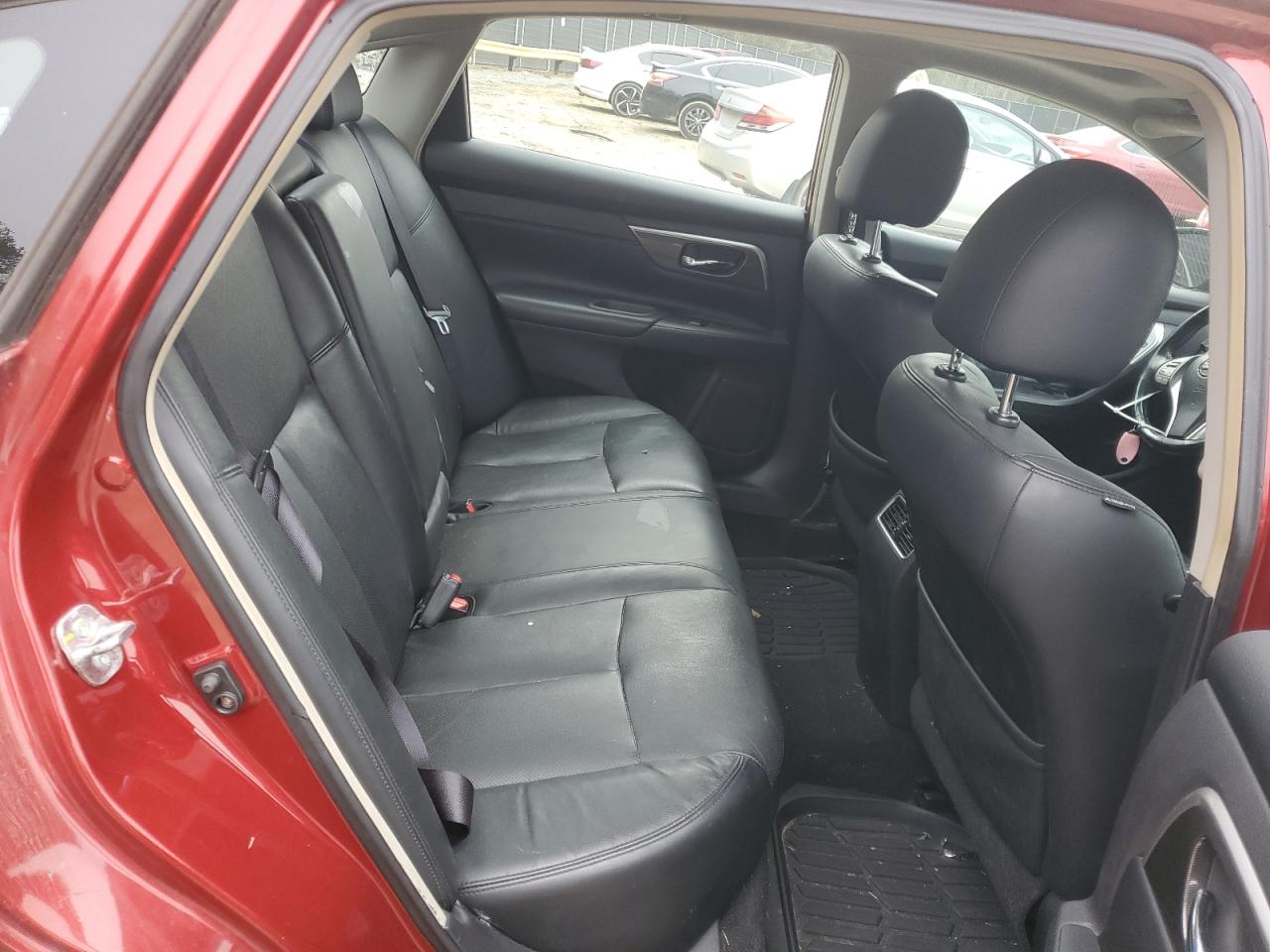 2013 Nissan Altima - Image 10