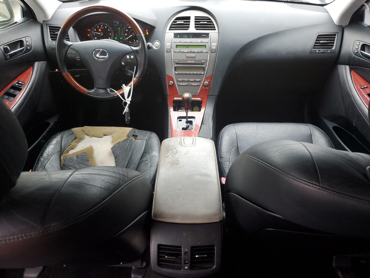 2009 Lexus ES - Image 8