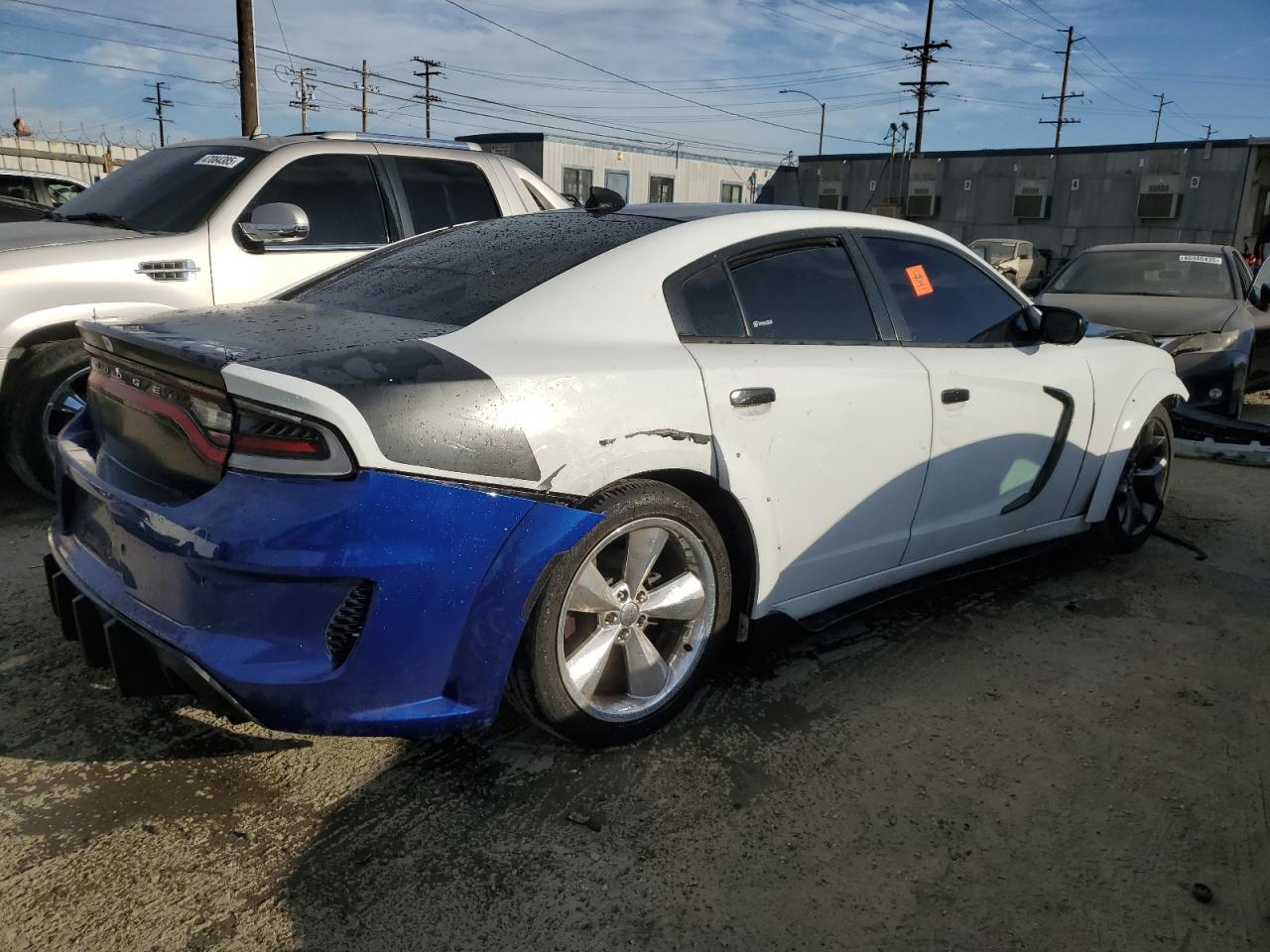 2018 Dodge Charger - Image 3
