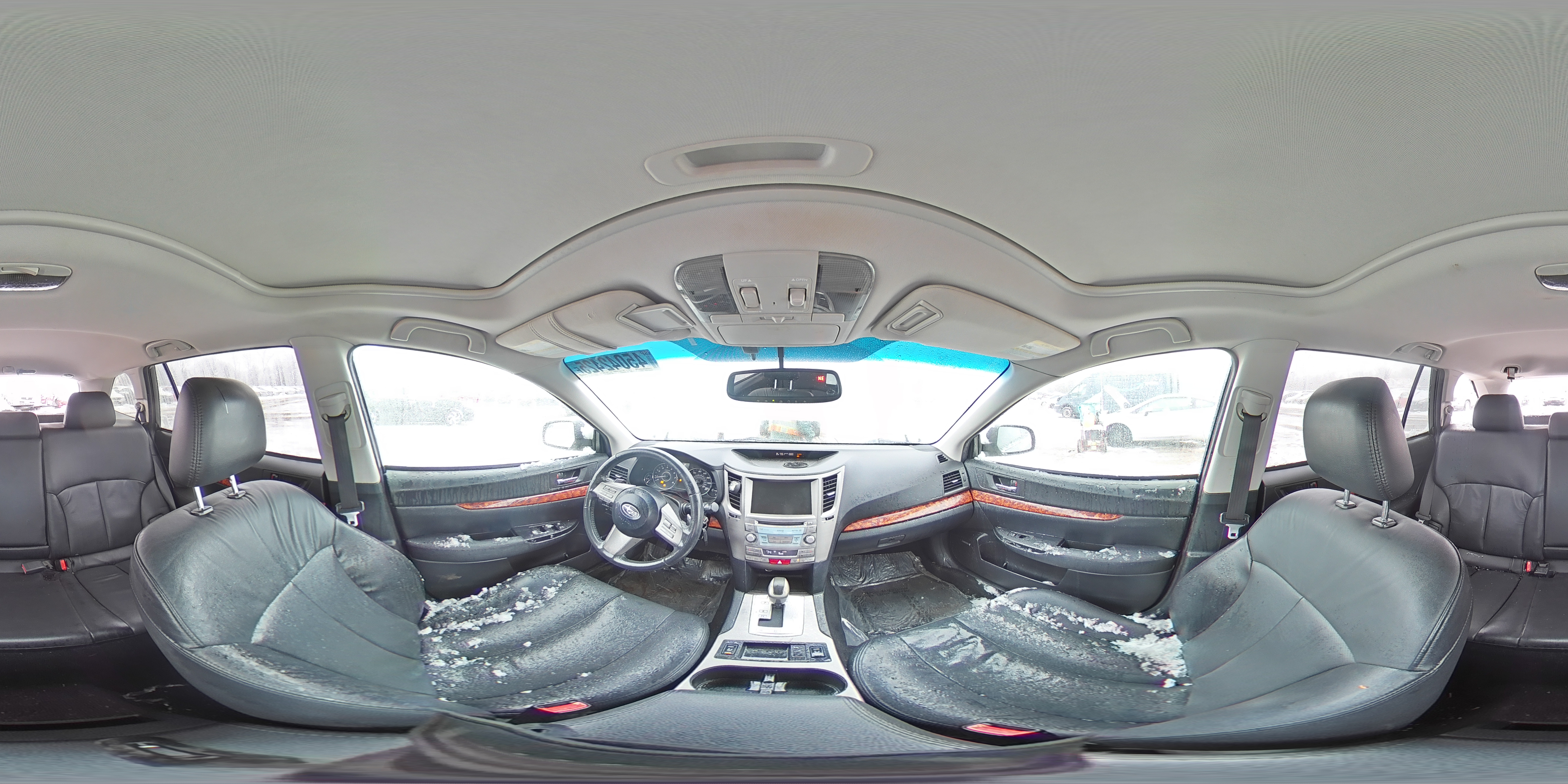 2011 Subaru Outback - Image 12