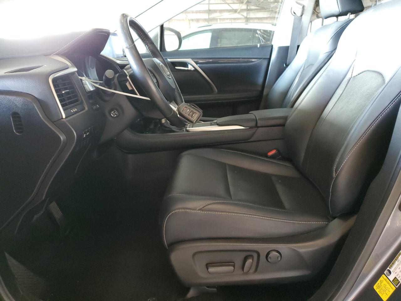 2020 Lexus RX - Image 7