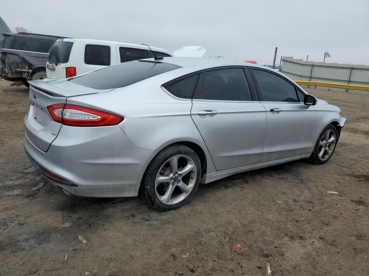 2013 Ford Fusion - Image 3