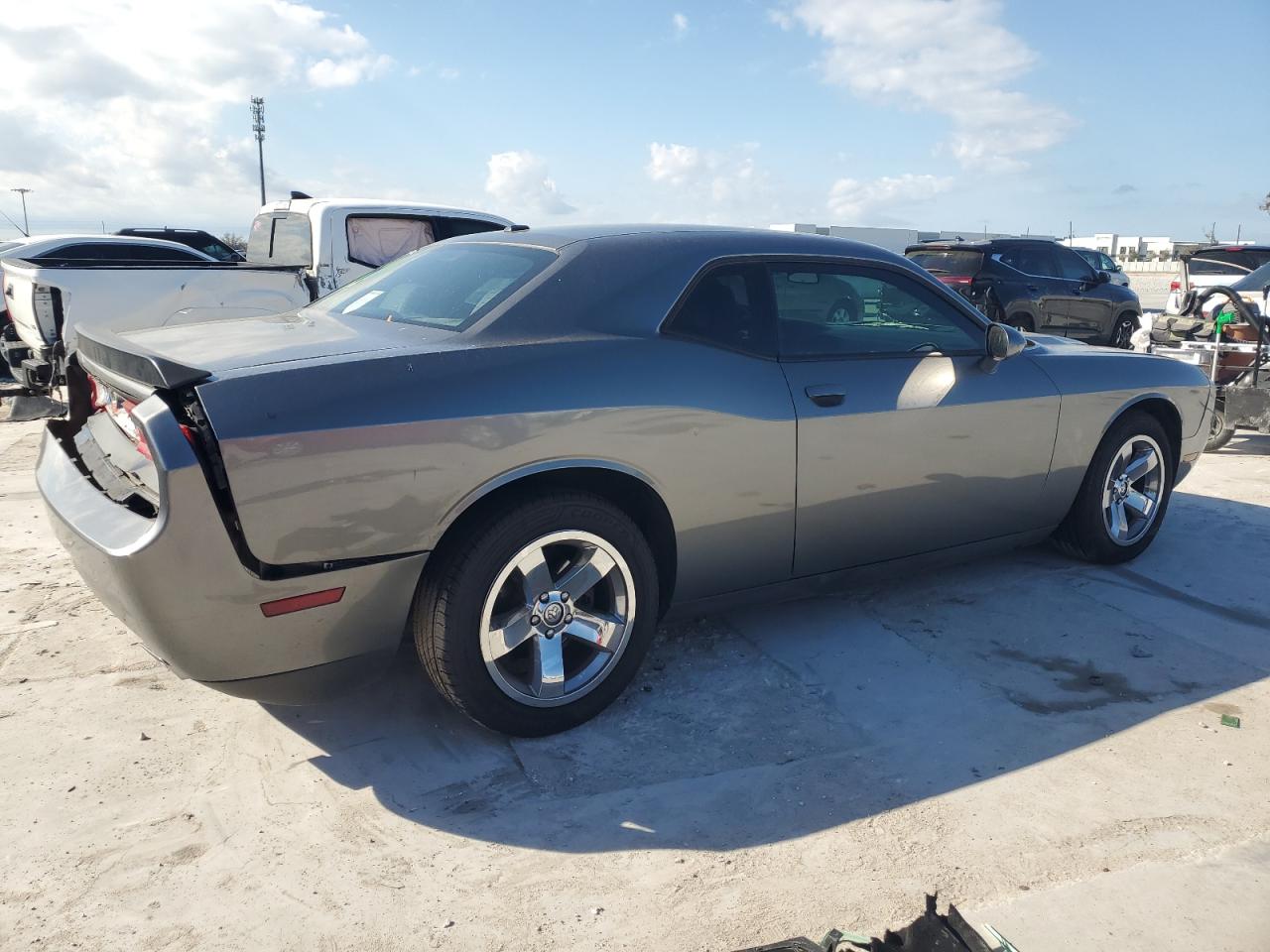 2011 Dodge Challenger - Image 3