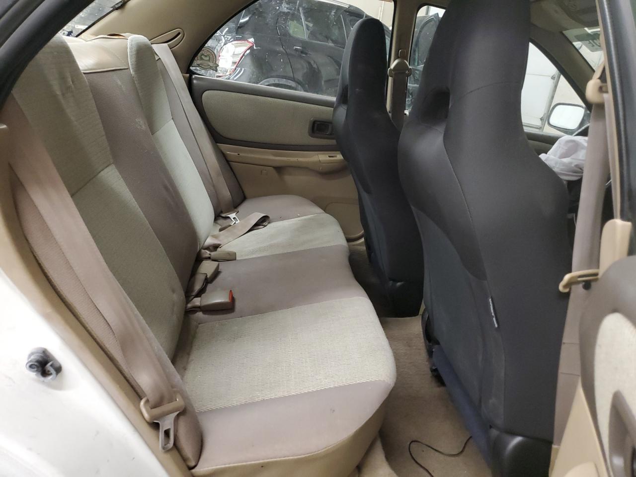 2000 Subaru Impreza - Image 10