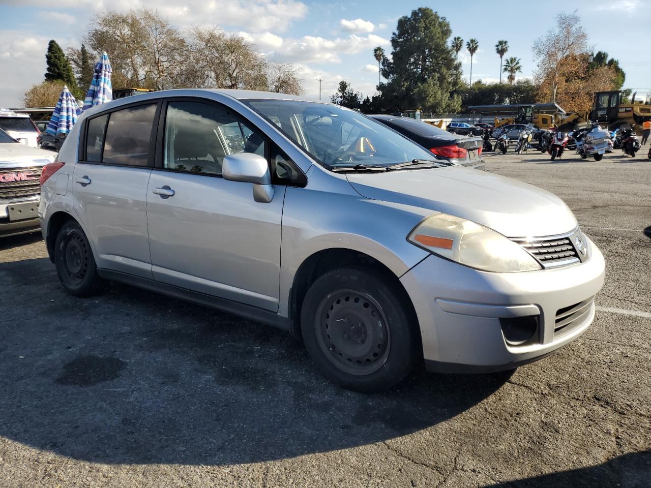 2007 Nissan Versa - Image 4
