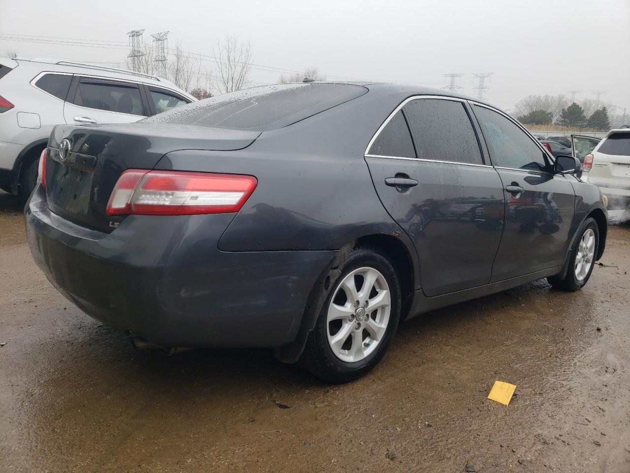 2011 Toyota Camry - Image 3