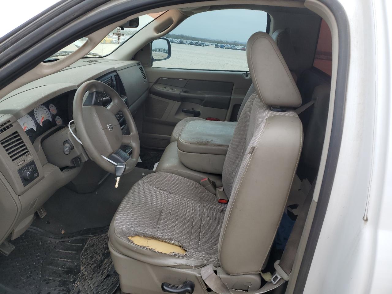 2008 Dodge RAM - Image 7
