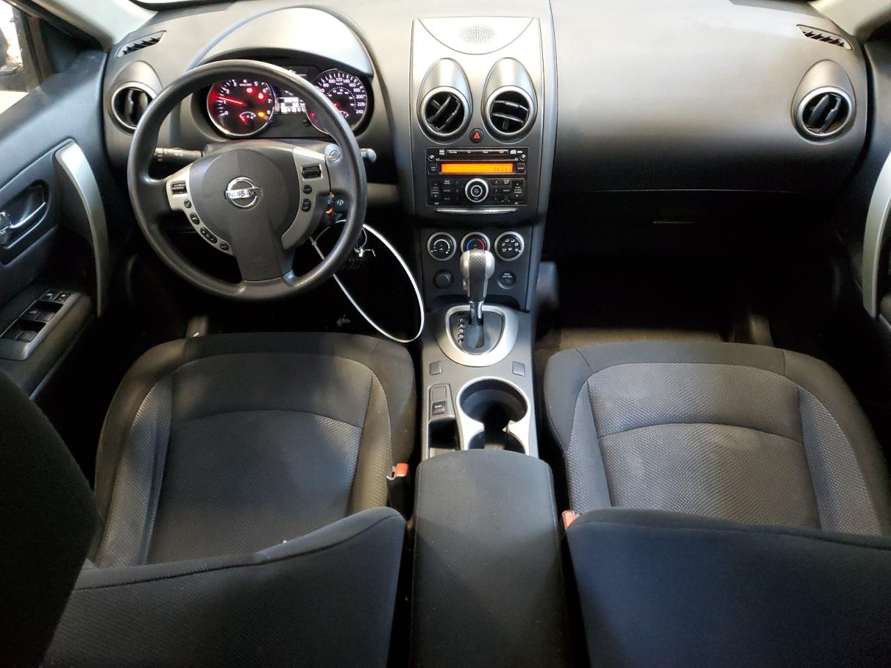 2013 Nissan Rogue - Image 8