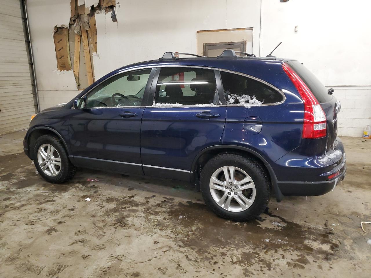 2010 Honda CR-V - Image 2