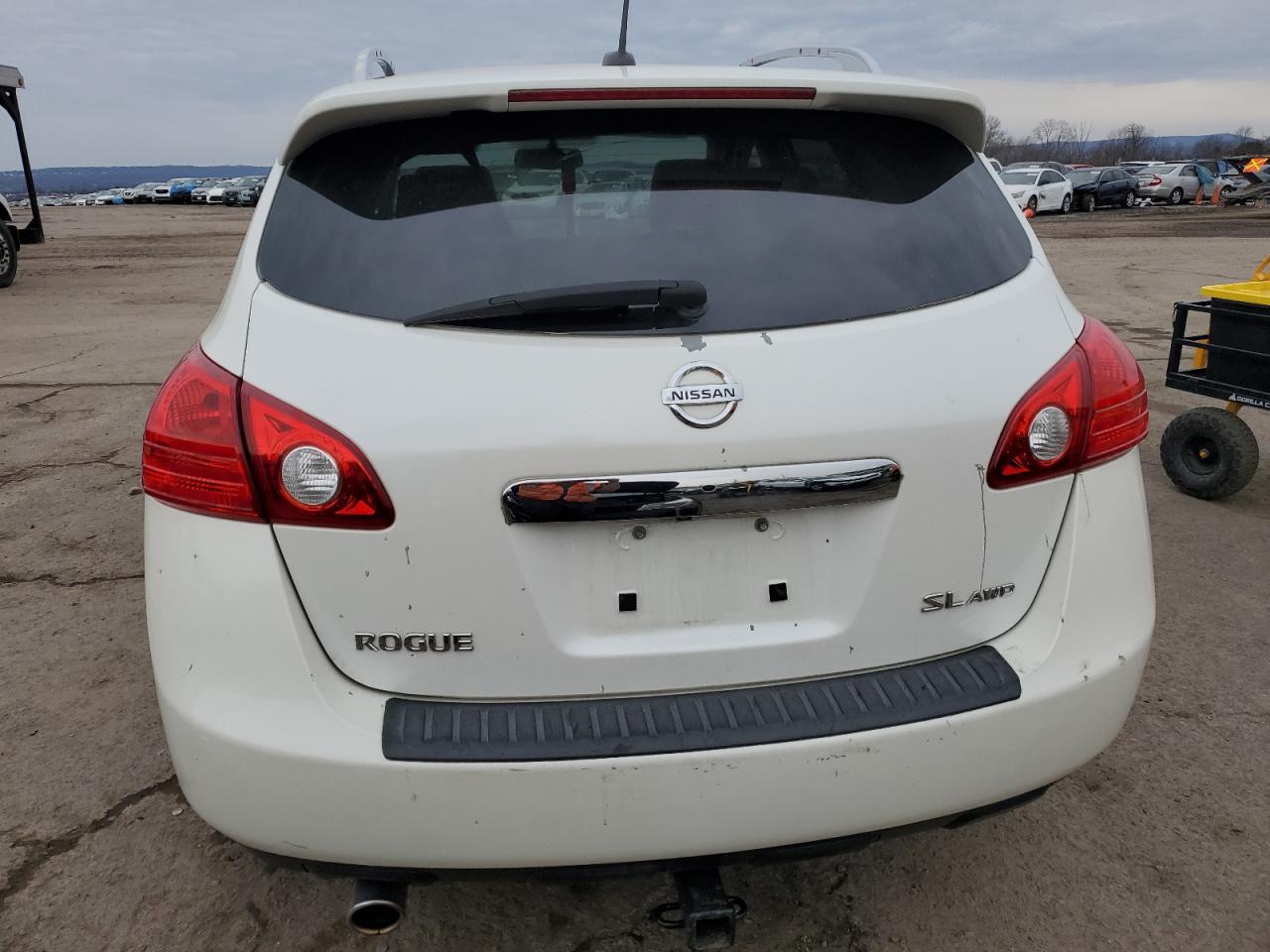 2011 Nissan Rogue - Image 6