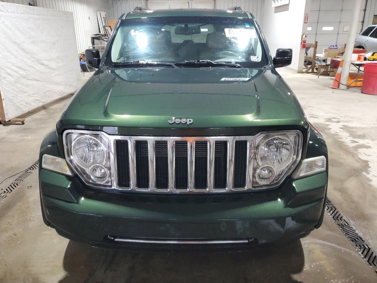 2010 Jeep Liberty (North America) - Image 5