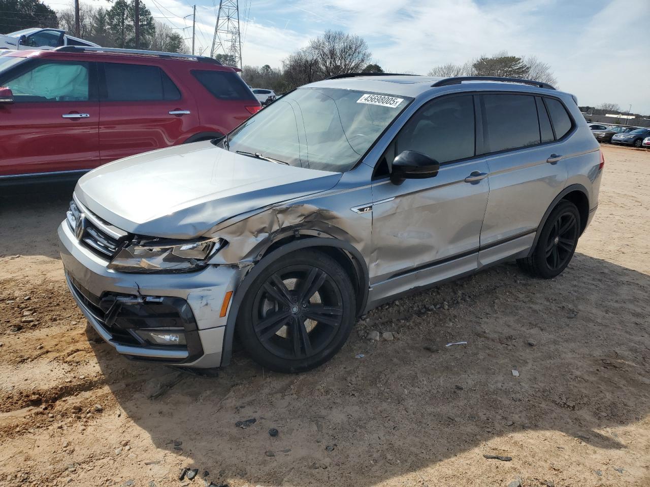 2019 Volkswagen Tiguan - Image 1