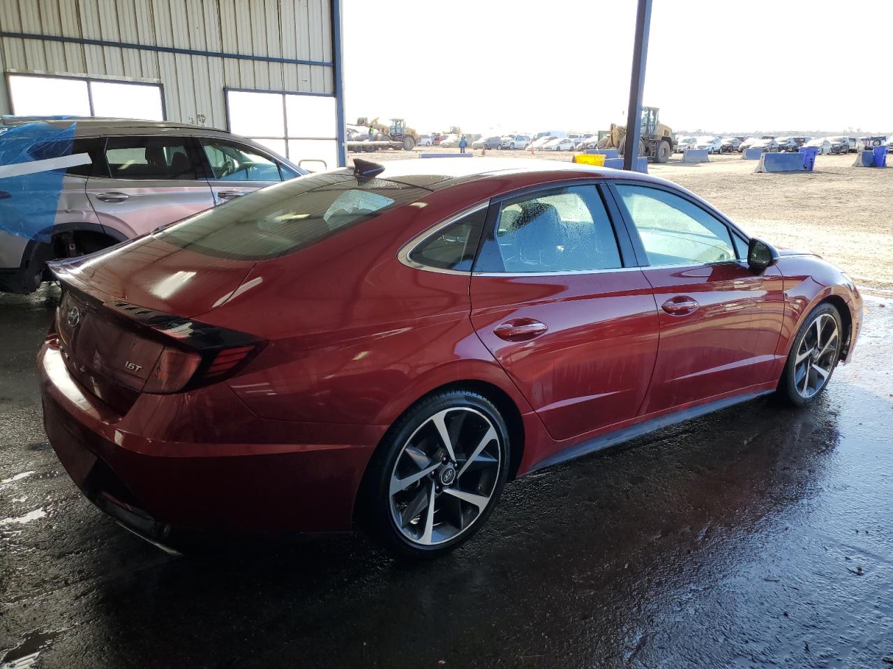 2023 Hyundai Sonata - Image 3