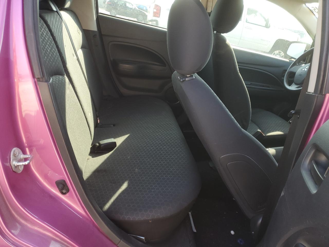 2015 Mitsubishi Mirage - Image 10
