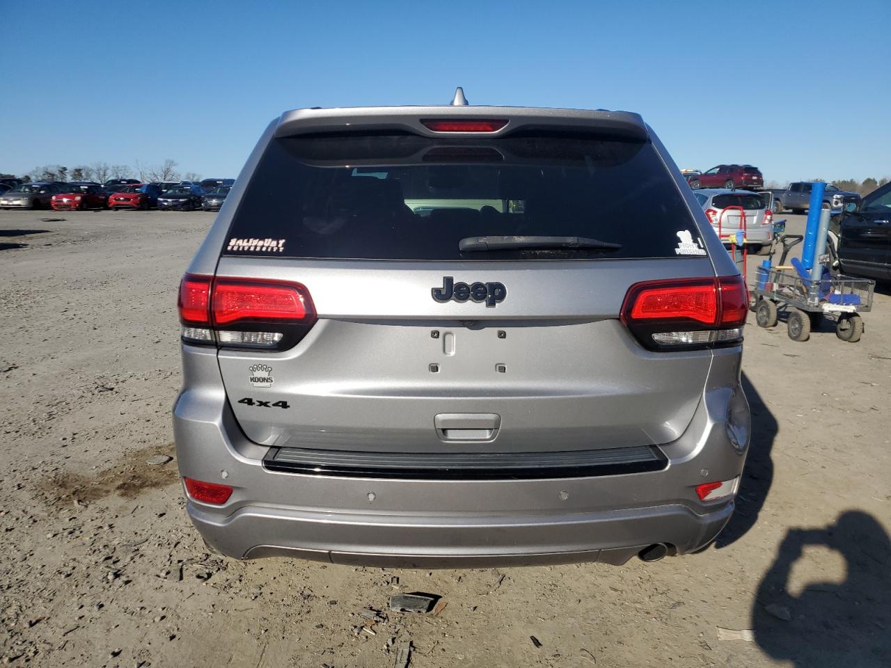 2018 Jeep Grand Cherokee - Image 6