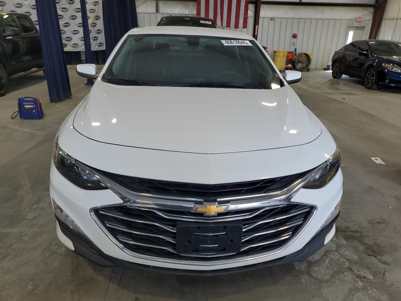 2020 Chevrolet Malibu - Image 5