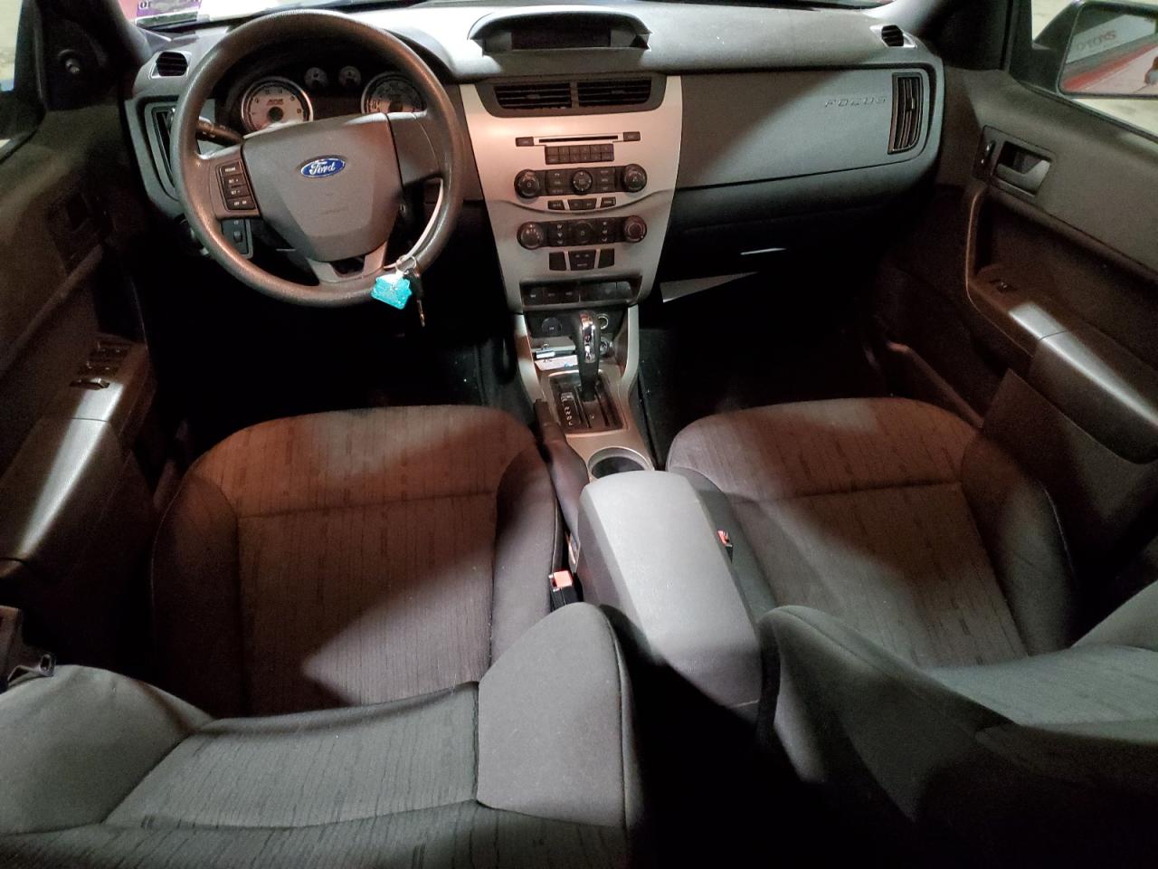 2009 Ford Focus - Image 8