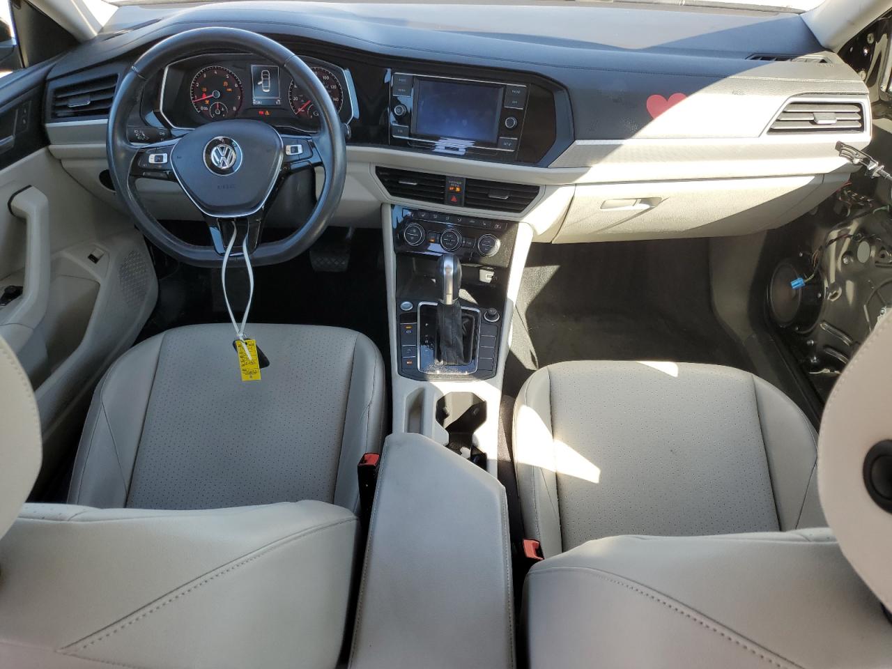 2019 Volkswagen Jetta - Image 8
