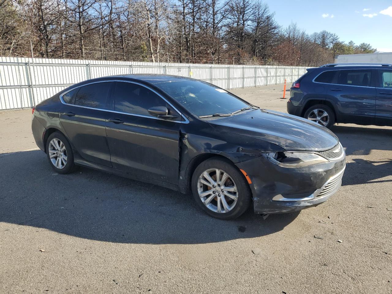 2015 Chrysler 200 - Image 4