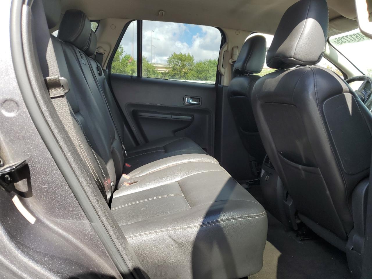 2010 Ford Edge - Image 11