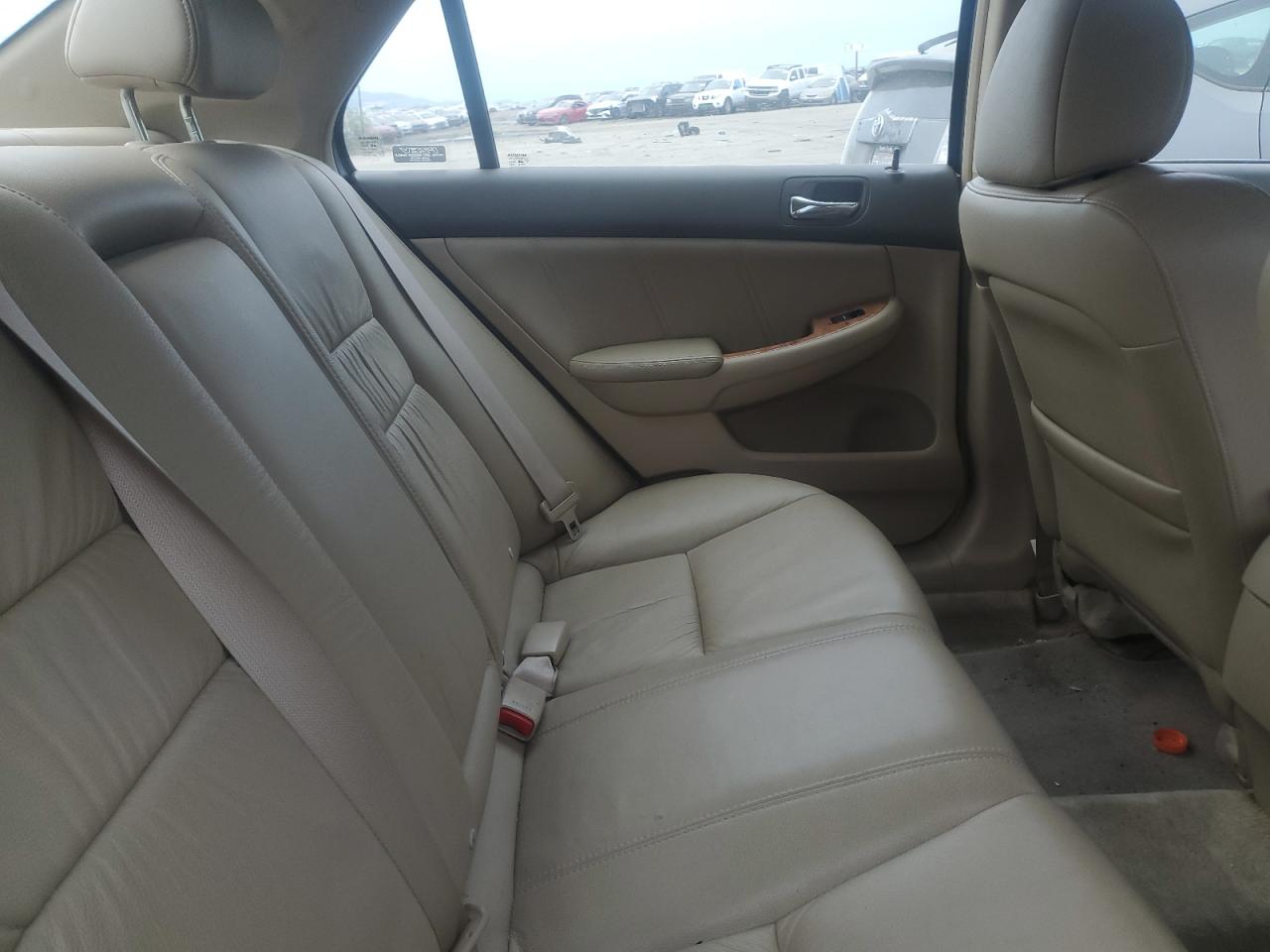 2005 Honda Accord - Image 10