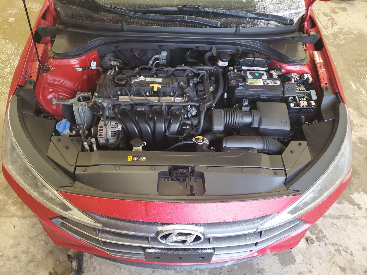 2020 Hyundai Elantra - Image 12