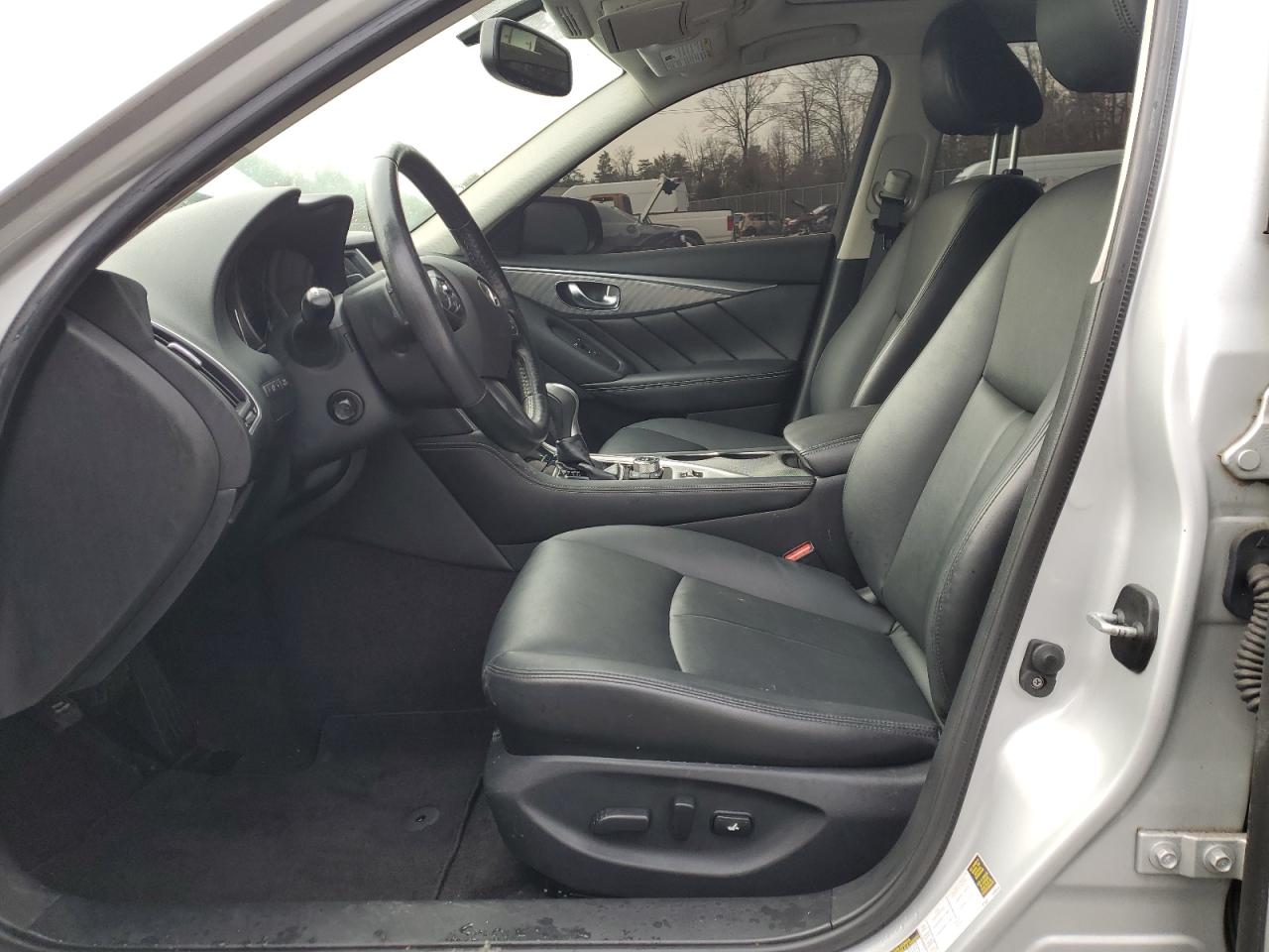 2016 Infiniti Q50 - Image 9