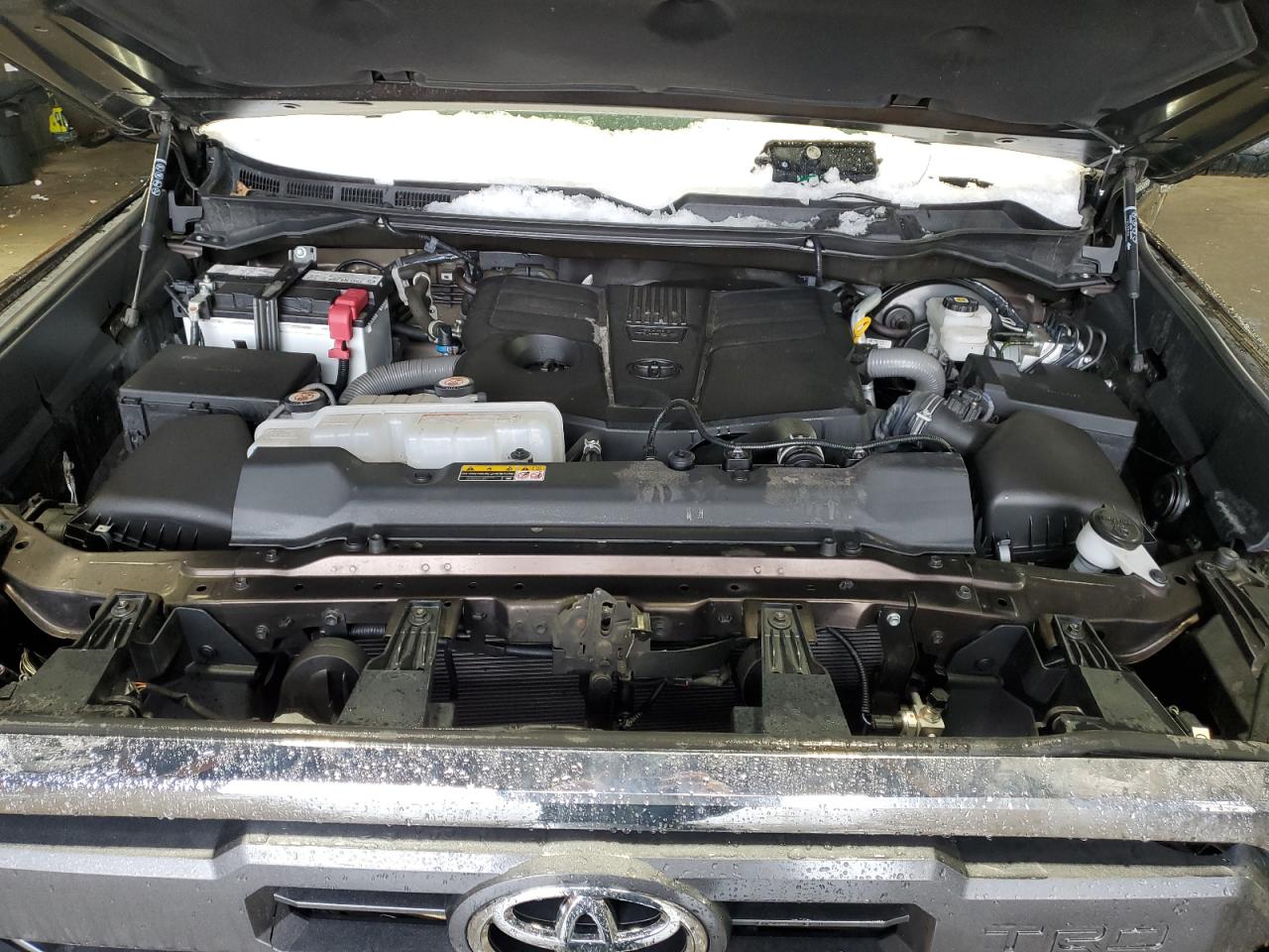 2023 Toyota Tundra - Image 11