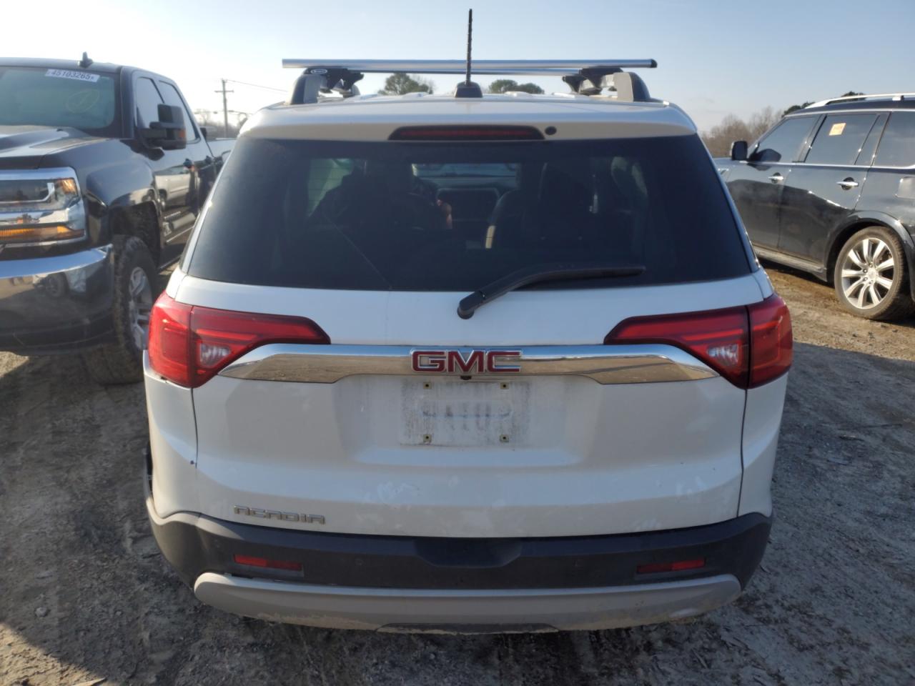 2017 GMC Acadia - Image 6