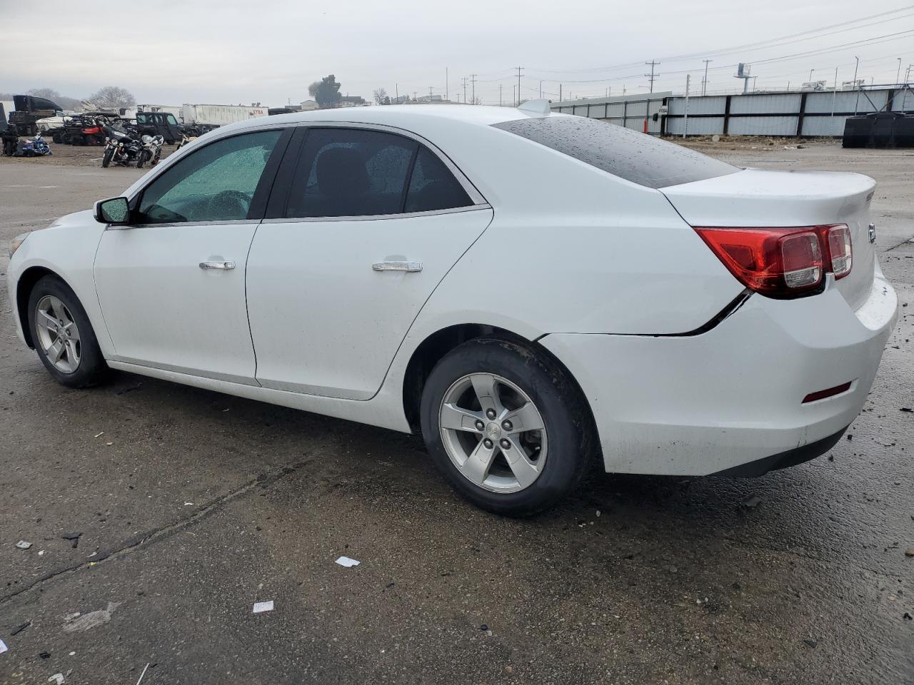 2014 Chevrolet Malibu - Image 2