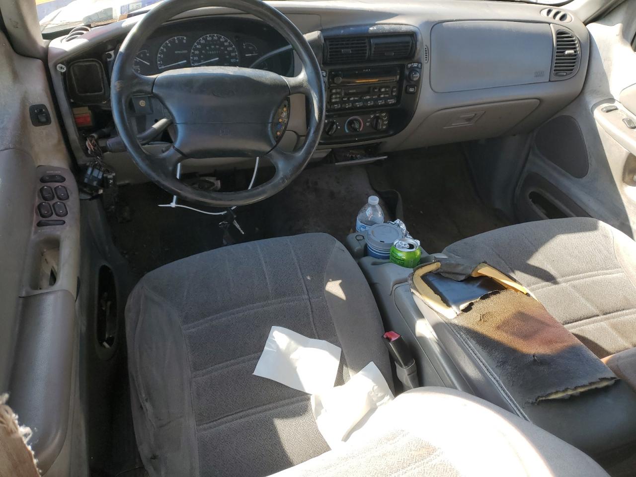 1999 Ford Explorer - Image 8