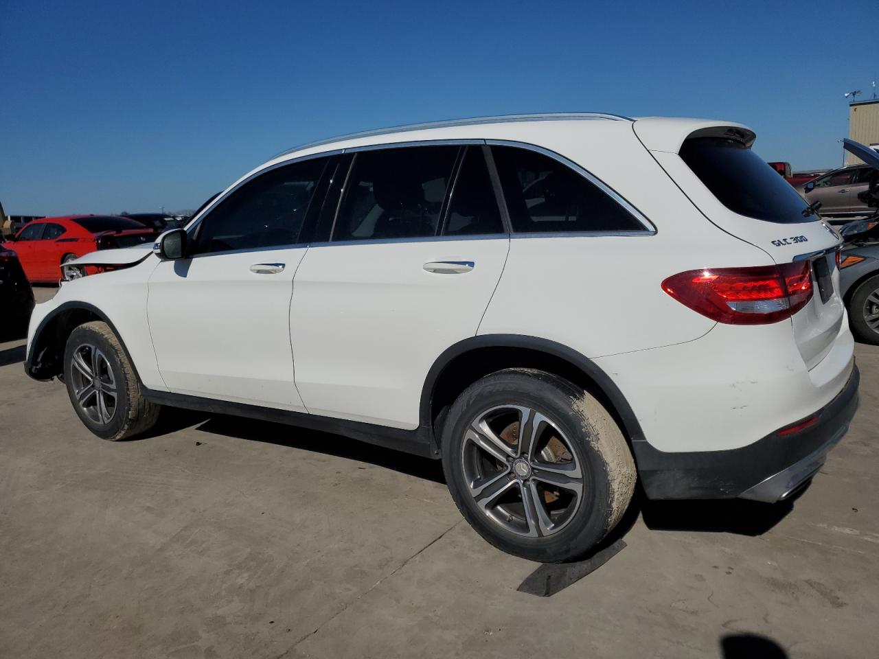 2016 Mercedes-Benz GLC - Image 2