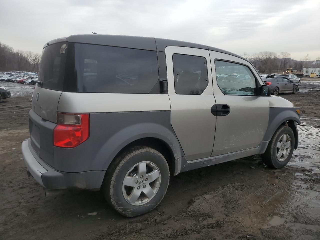 2003 Honda Element - Image 3