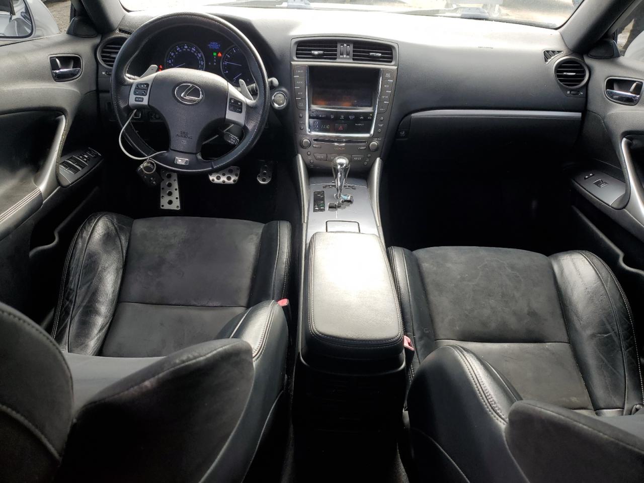 2011 Lexus IS - Image 8