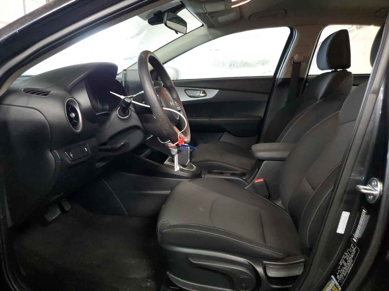 2024 Kia Forte - Image 7