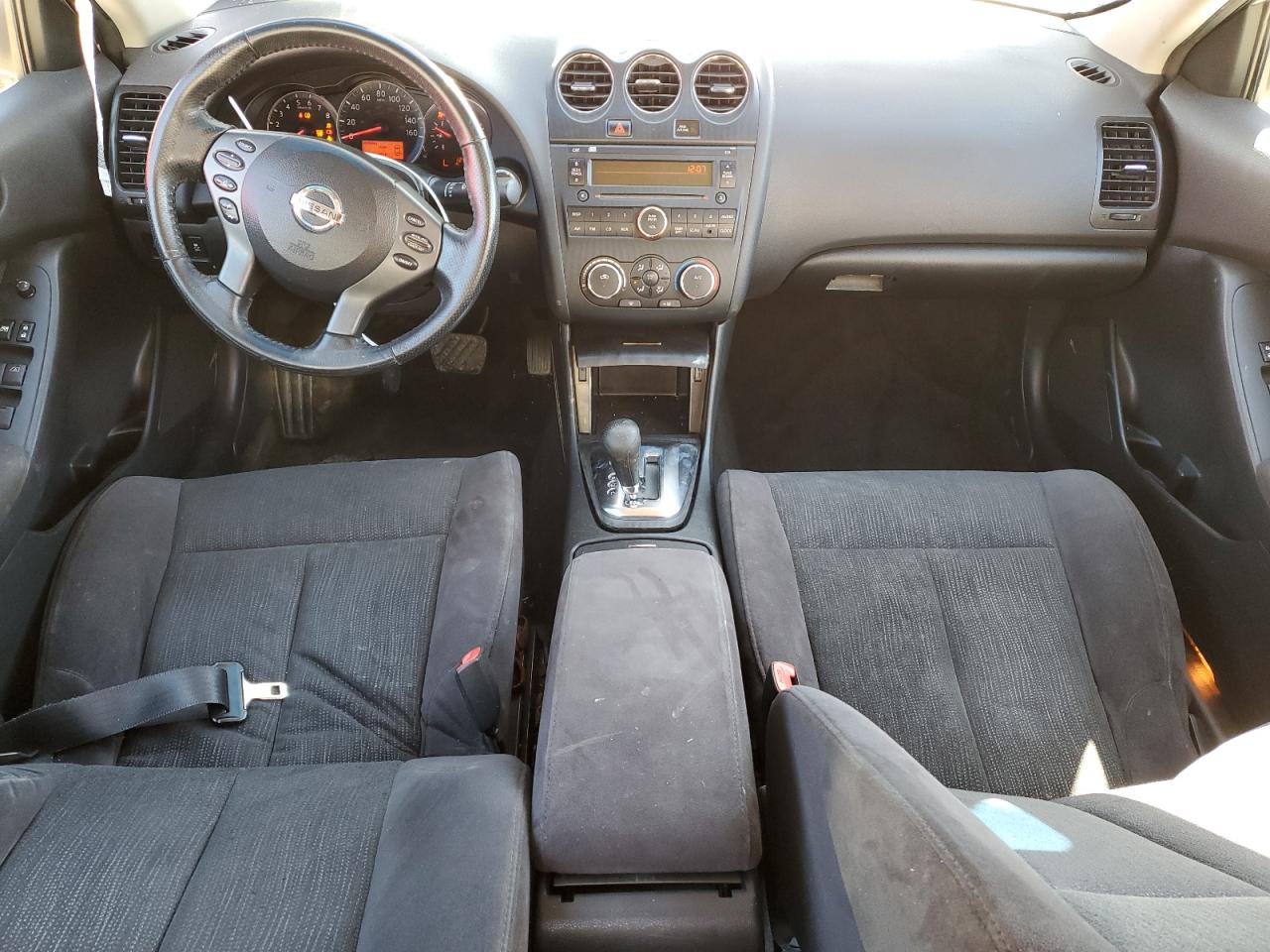 2012 Nissan Altima - Image 8