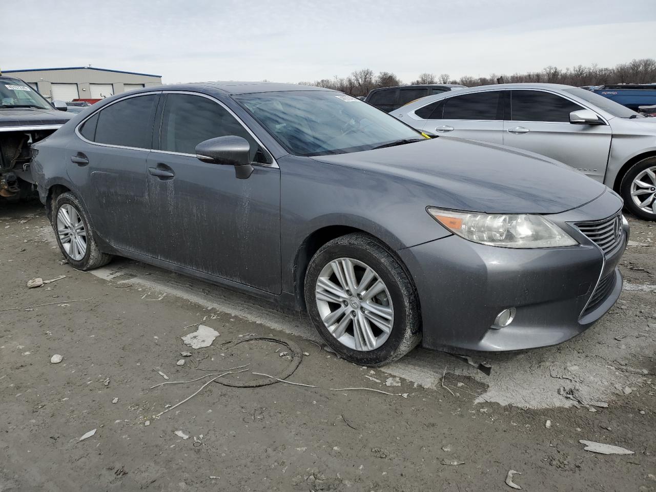 2014 Lexus ES - Image 4