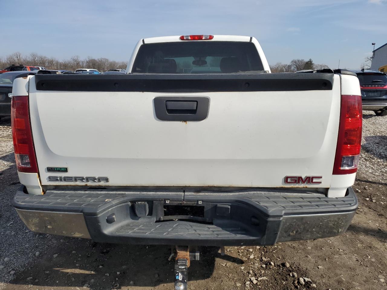 2011 GMC Sierra - Image 6