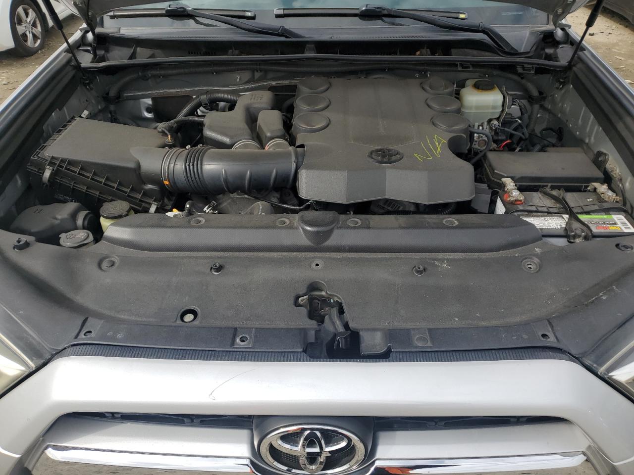 2014 Toyota 4Runner - Image 12