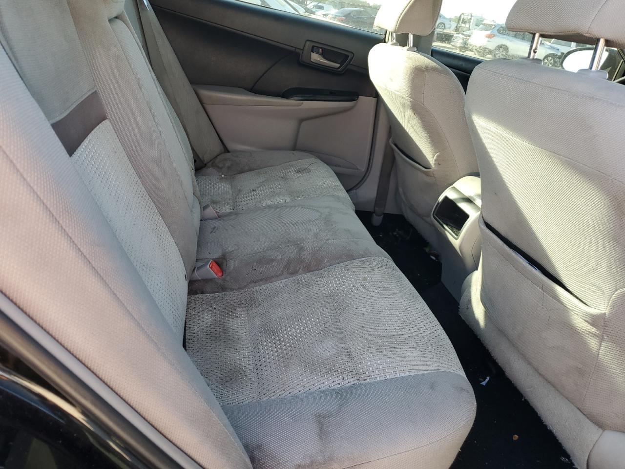 2014 Toyota Camry - Image 10