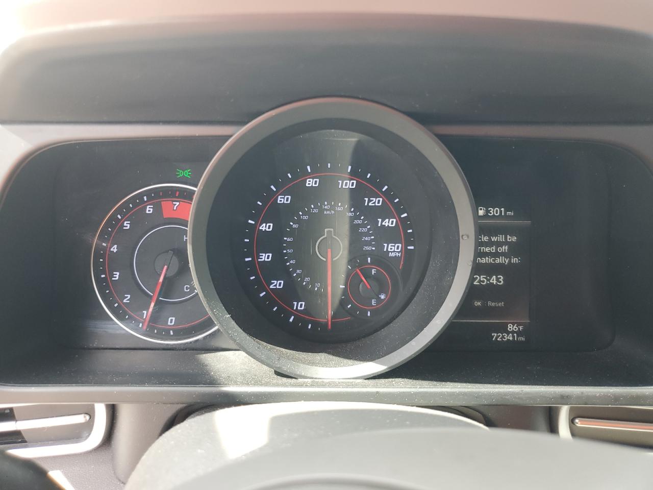 2021 Hyundai Elantra - Image 9