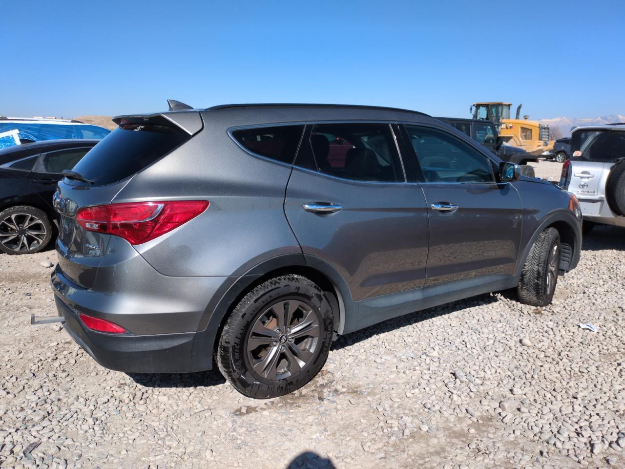 2013 Hyundai Santa Fe - Image 3