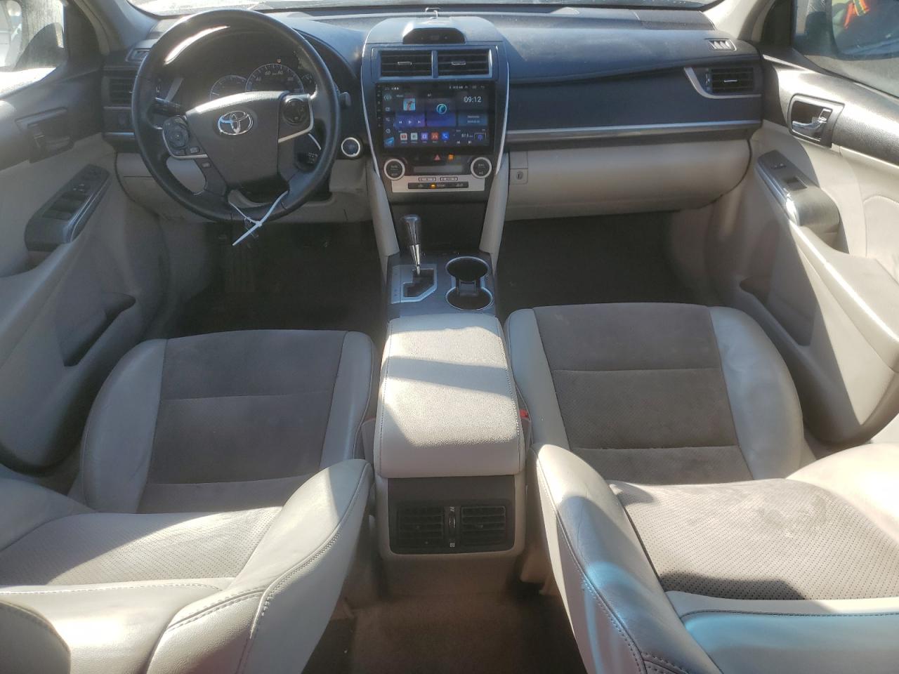 2014 Toyota Camry - Image 8
