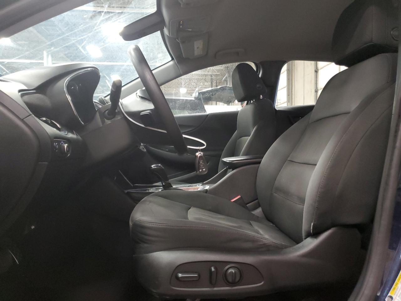 2016 Chevrolet Malibu - Image 7