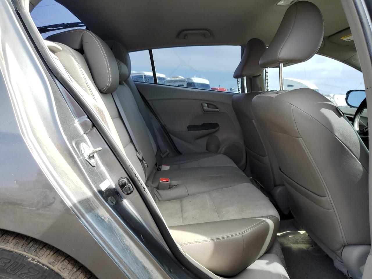 2012 Honda Insight - Image 11