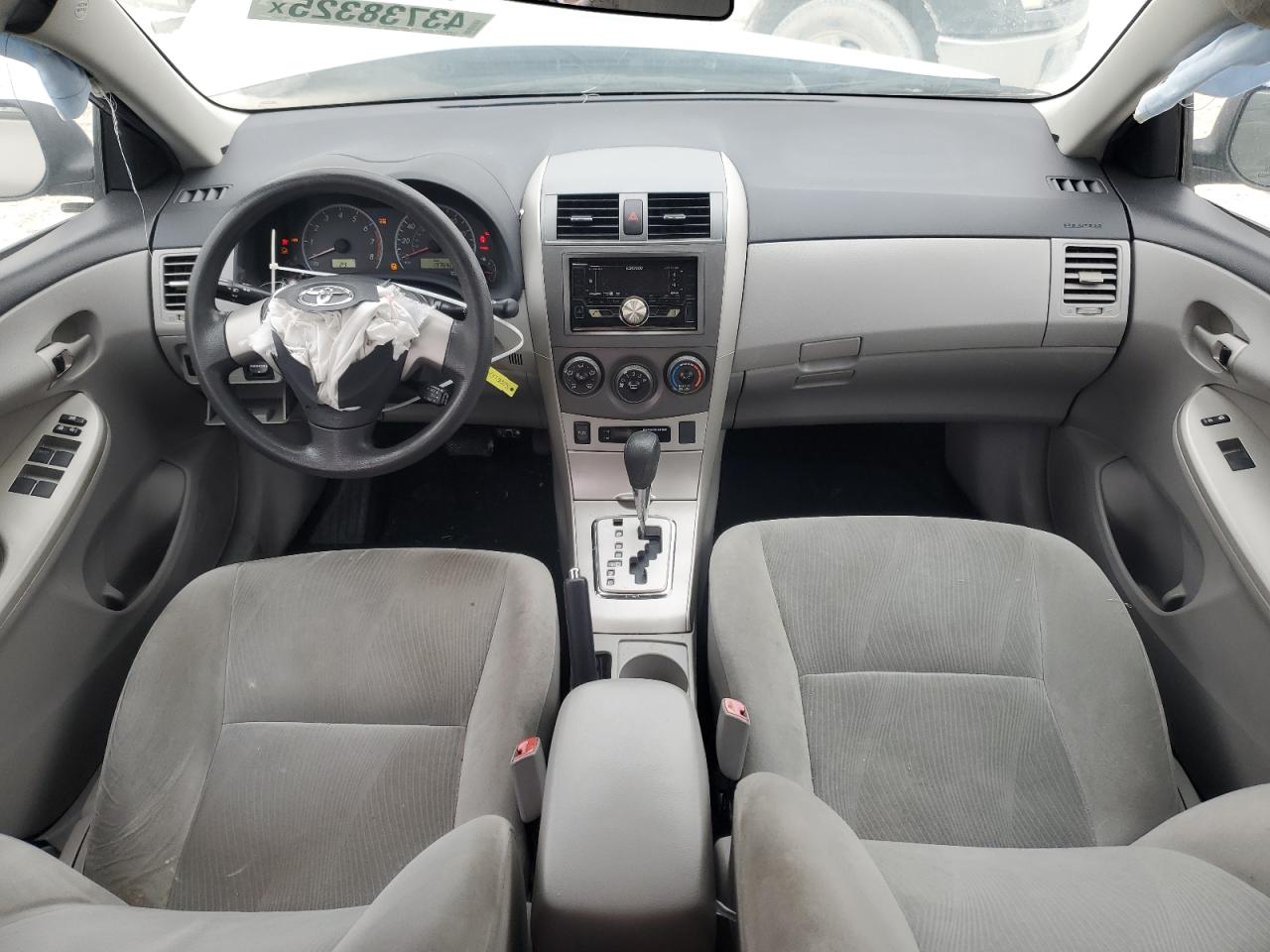 2011 Toyota Corolla - Image 8
